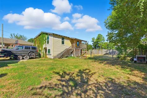 2017 Sadler Street Houston TX 77093