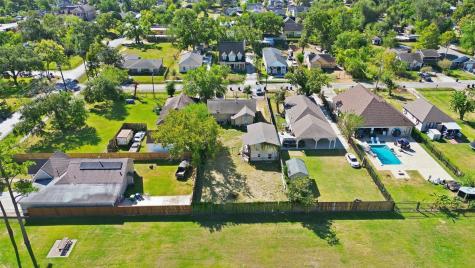 2017 Sadler Street Houston TX 77093