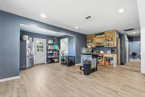 2017 Sadler Street Houston TX 77093