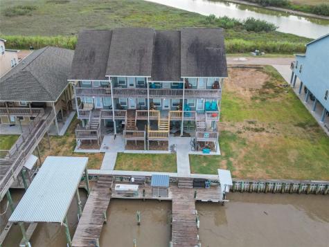 143 Boat Slip Road Matagorda TX 77457