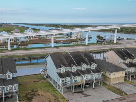143 Boat Slip Road Matagorda TX 77457