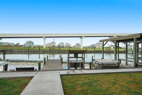 143 Boat Slip Road Matagorda TX 77457