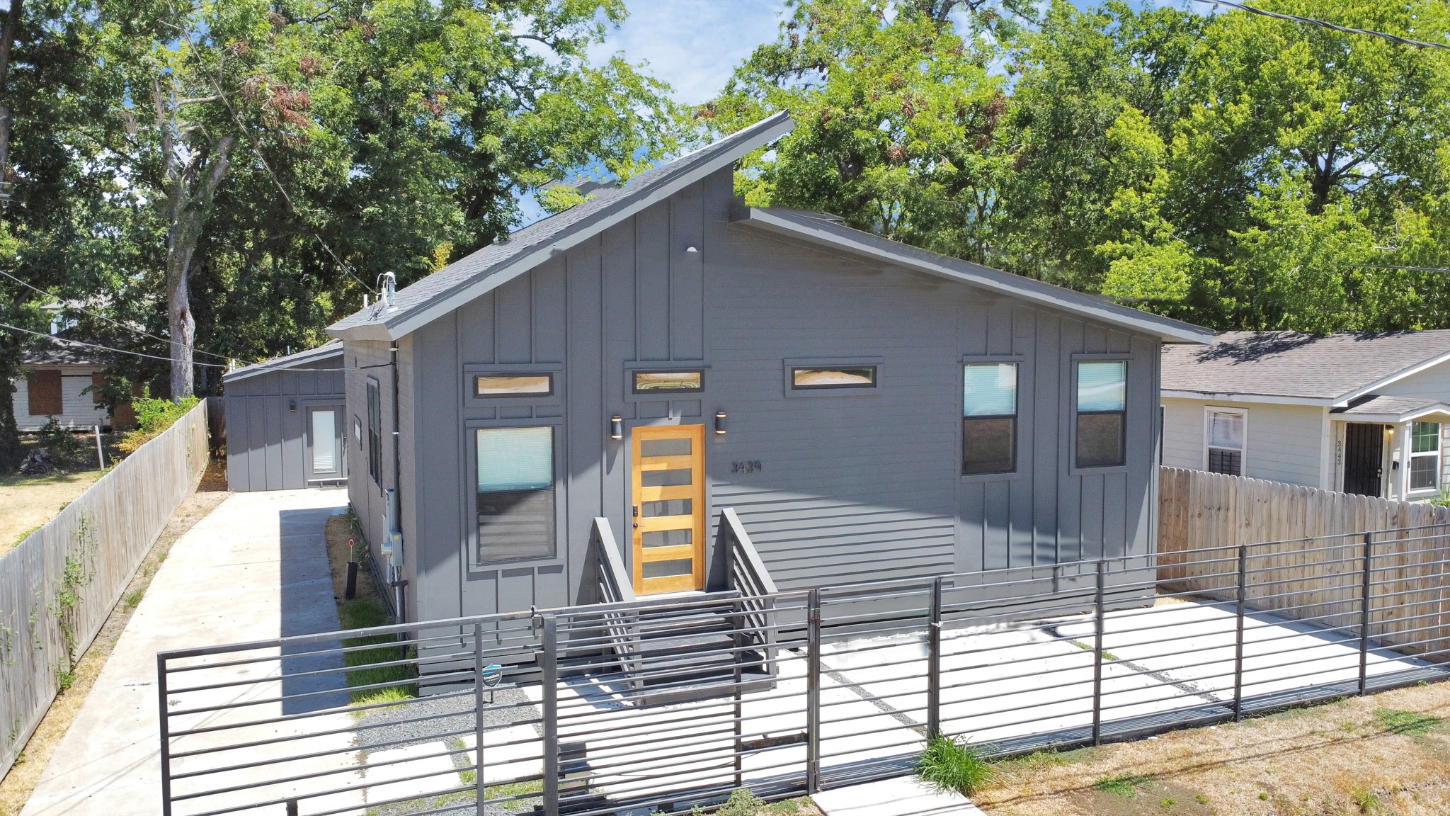 3439 Reeves Street Houston TX 77004
