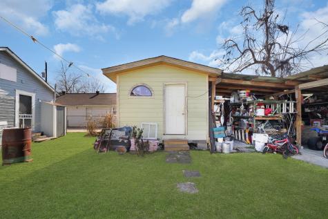 1414 Moody Street Houston TX 77009