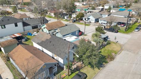 1414 Moody Street Houston TX 77009