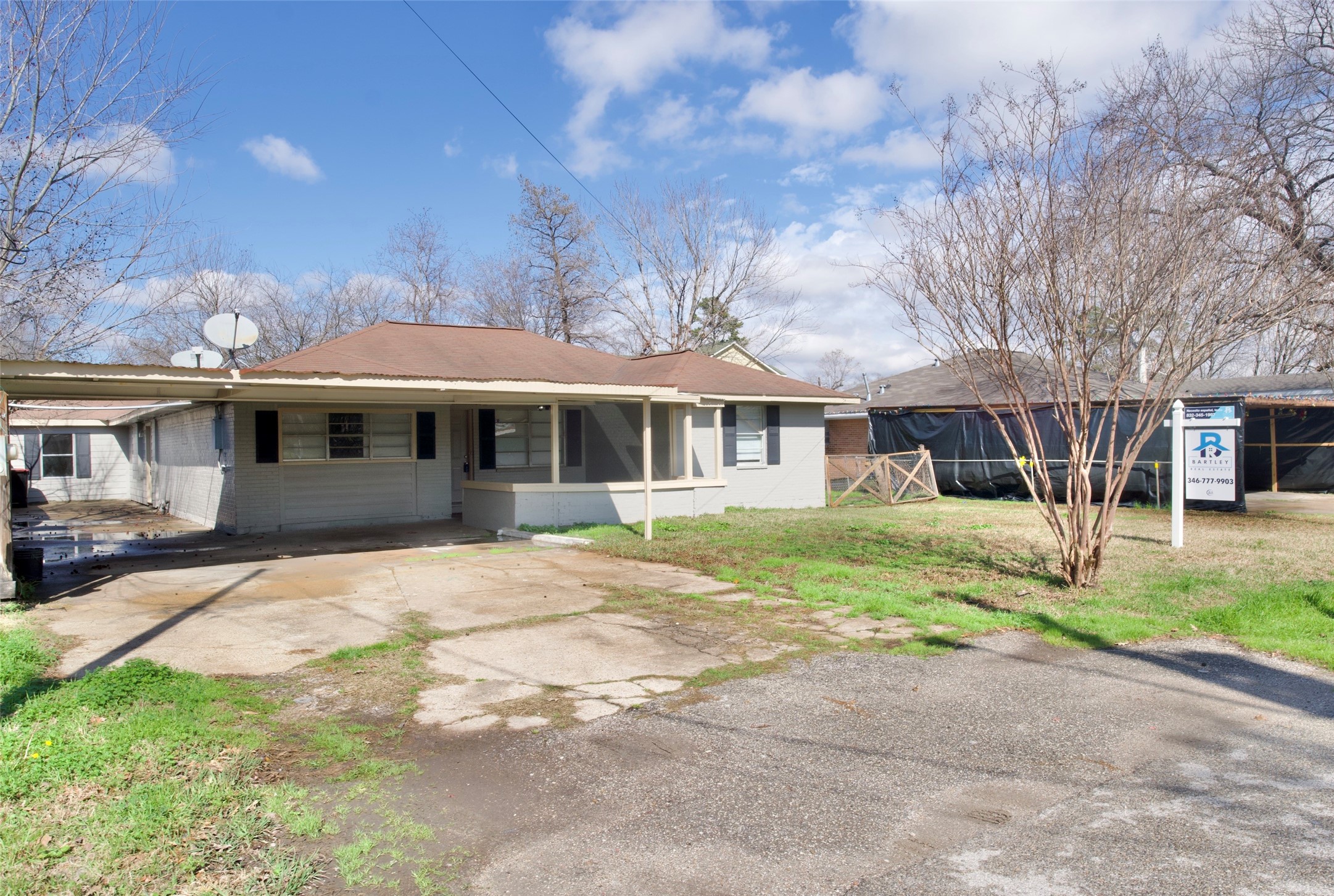 14517 Hershe Street Houston TX 77015