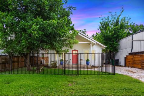 3809 Billingsley Street Houston TX 77009