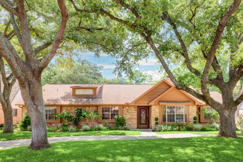 2911 Triway Lane Houston TX 77043