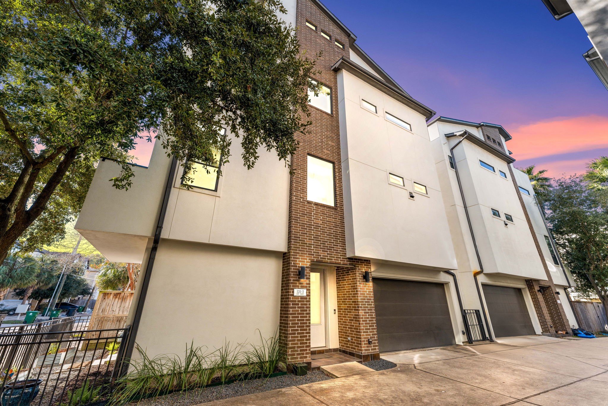 5210 Rose Street D Houston TX 77007