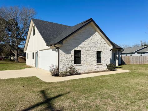 505 Brazos Street Crockett TX 75835