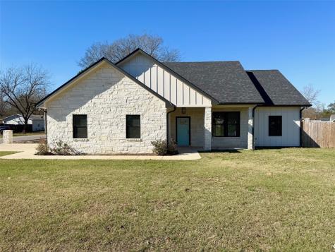 505 Brazos Street Crockett TX 75835