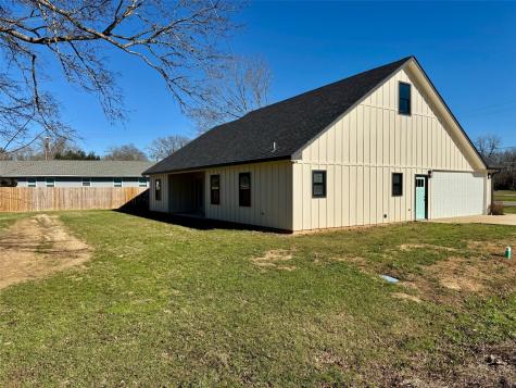 505 Brazos Street Crockett TX 75835