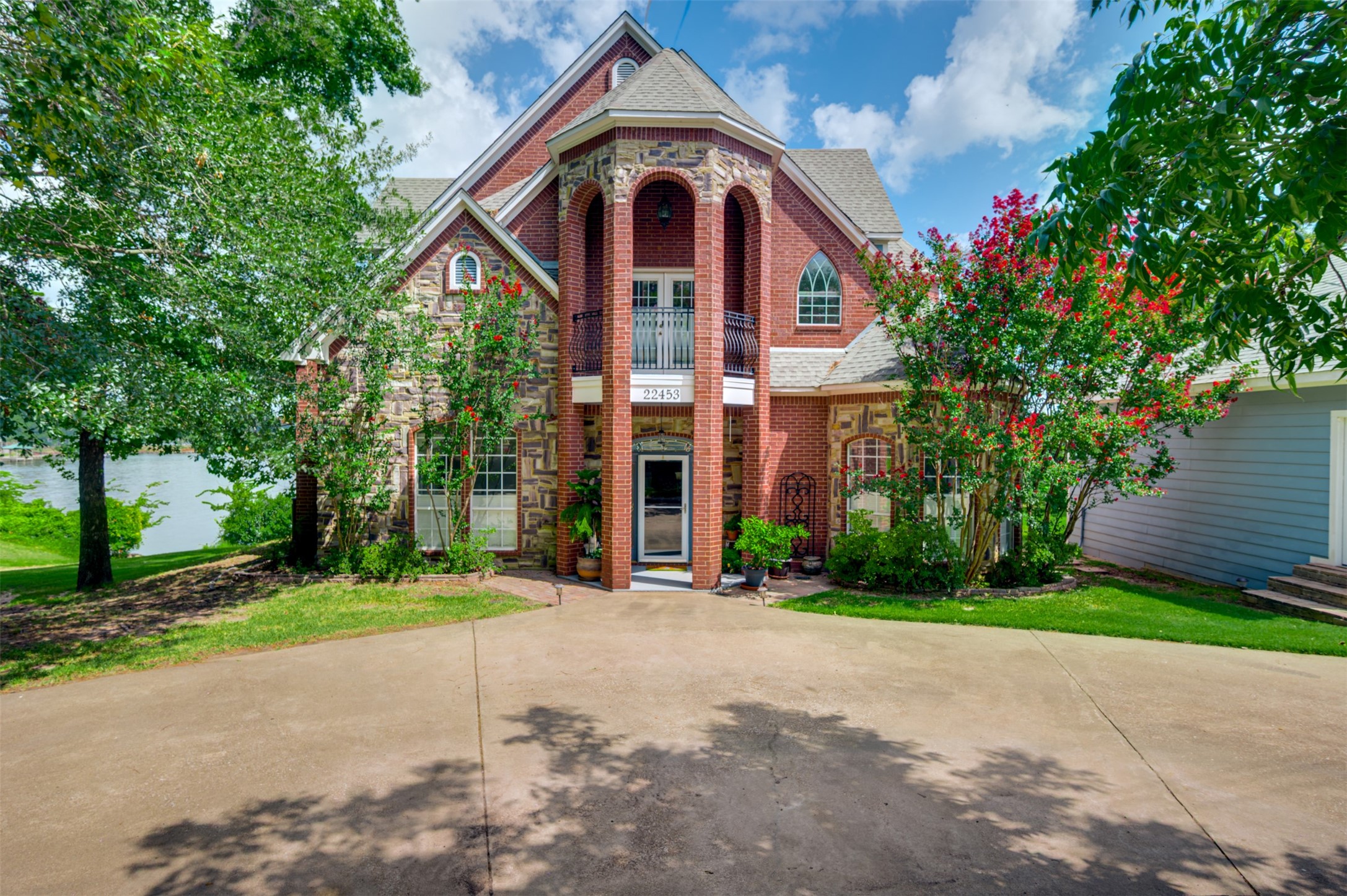 22453 Pine Street Frankston TX 75763
