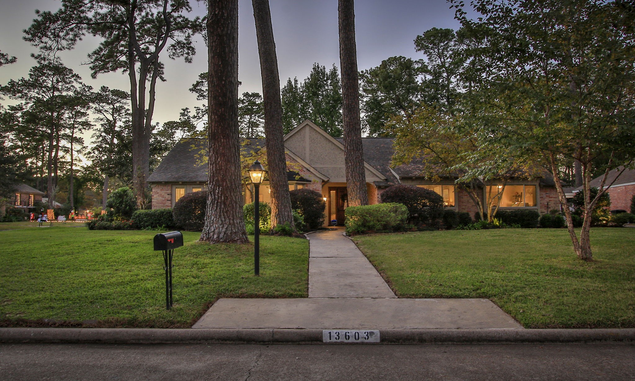 13603 Wendelyn Lane Houston TX 77069