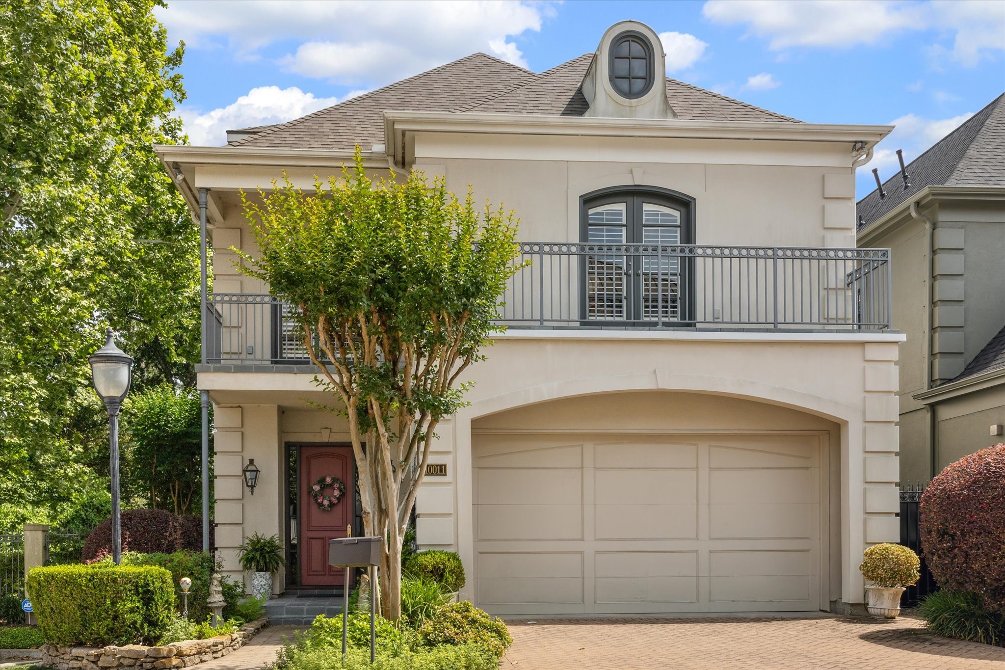10011 Park Trail Houston TX 77024