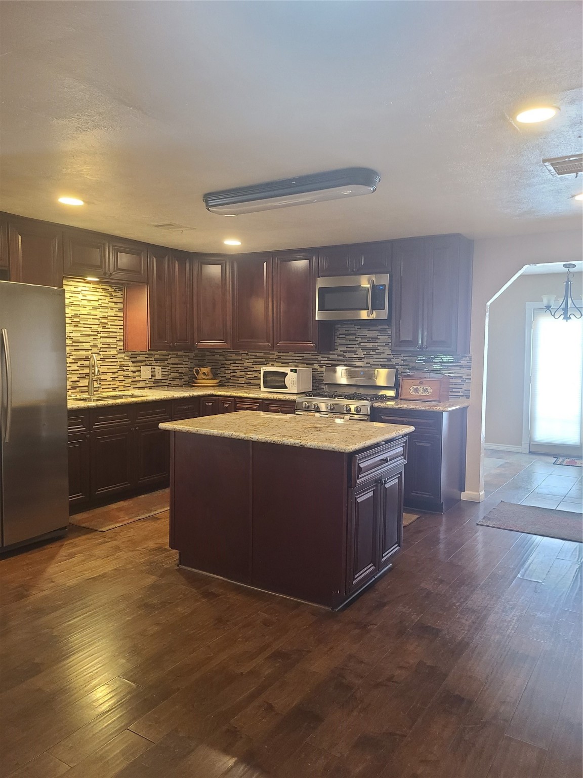 7536 Charlie Street Houston TX 77088
