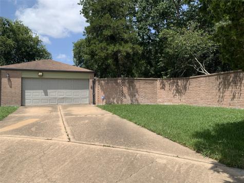 15939 Val Vista Drive Houston TX 77083