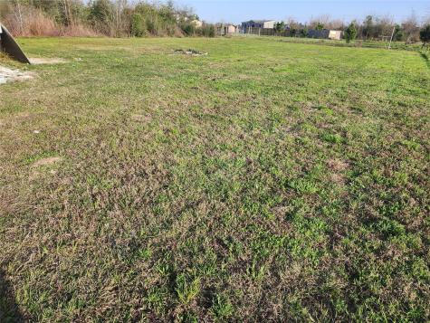 1996 Road 5704 Cleveland TX 77327