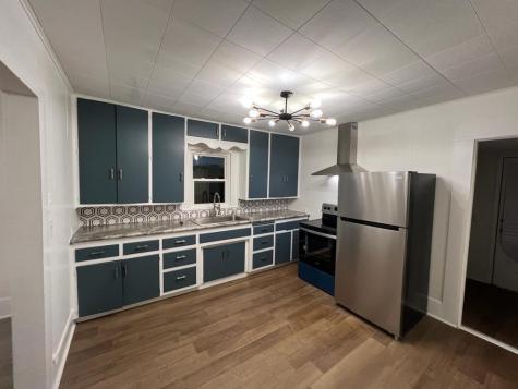 111 2nd Street Mclean TX 79061