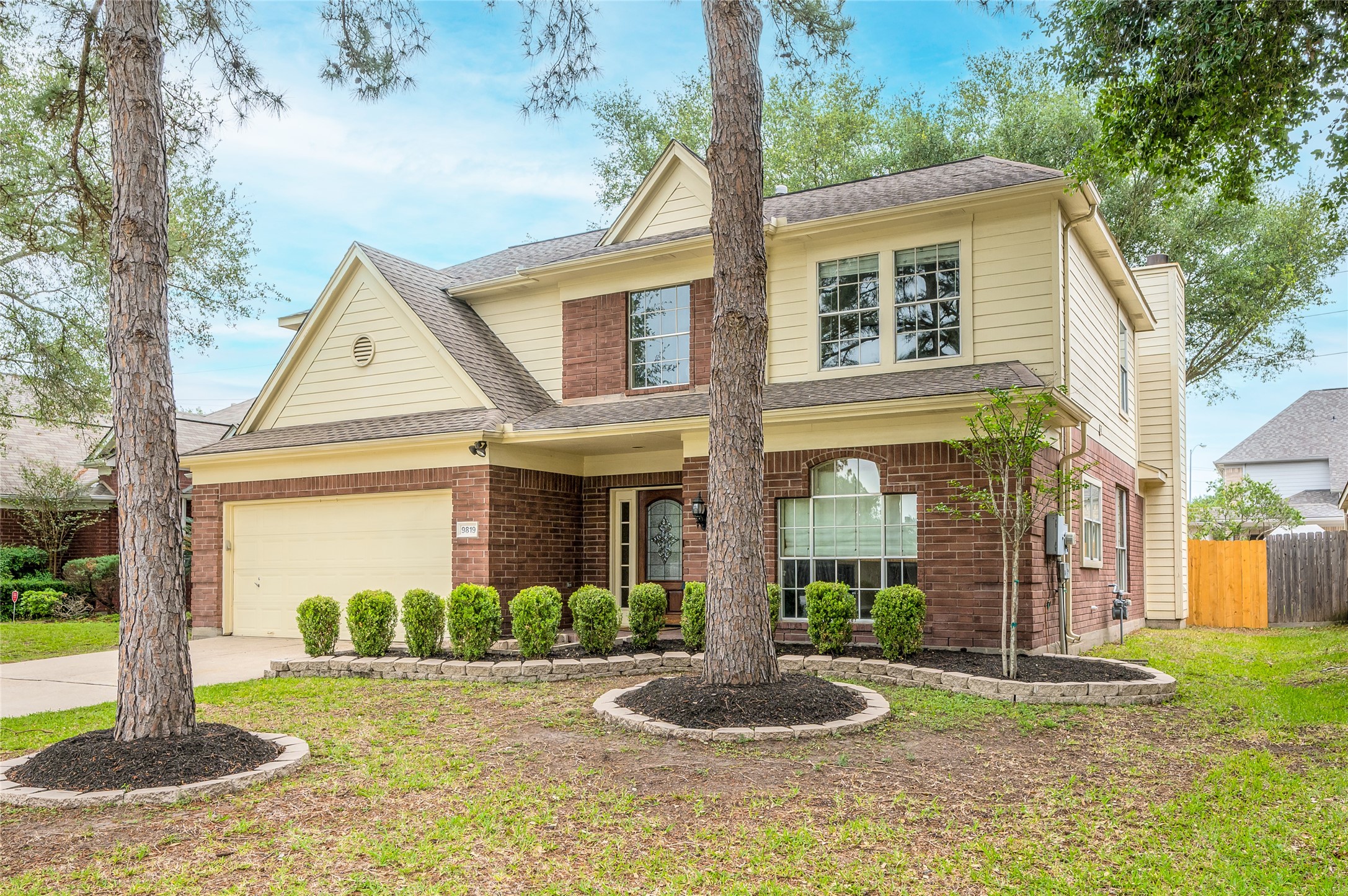 9819 N Villa Drive Houston TX 77064