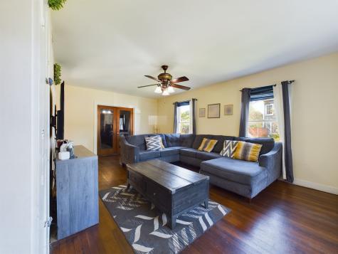 4927 Crockett Boulevard Galveston TX 77551