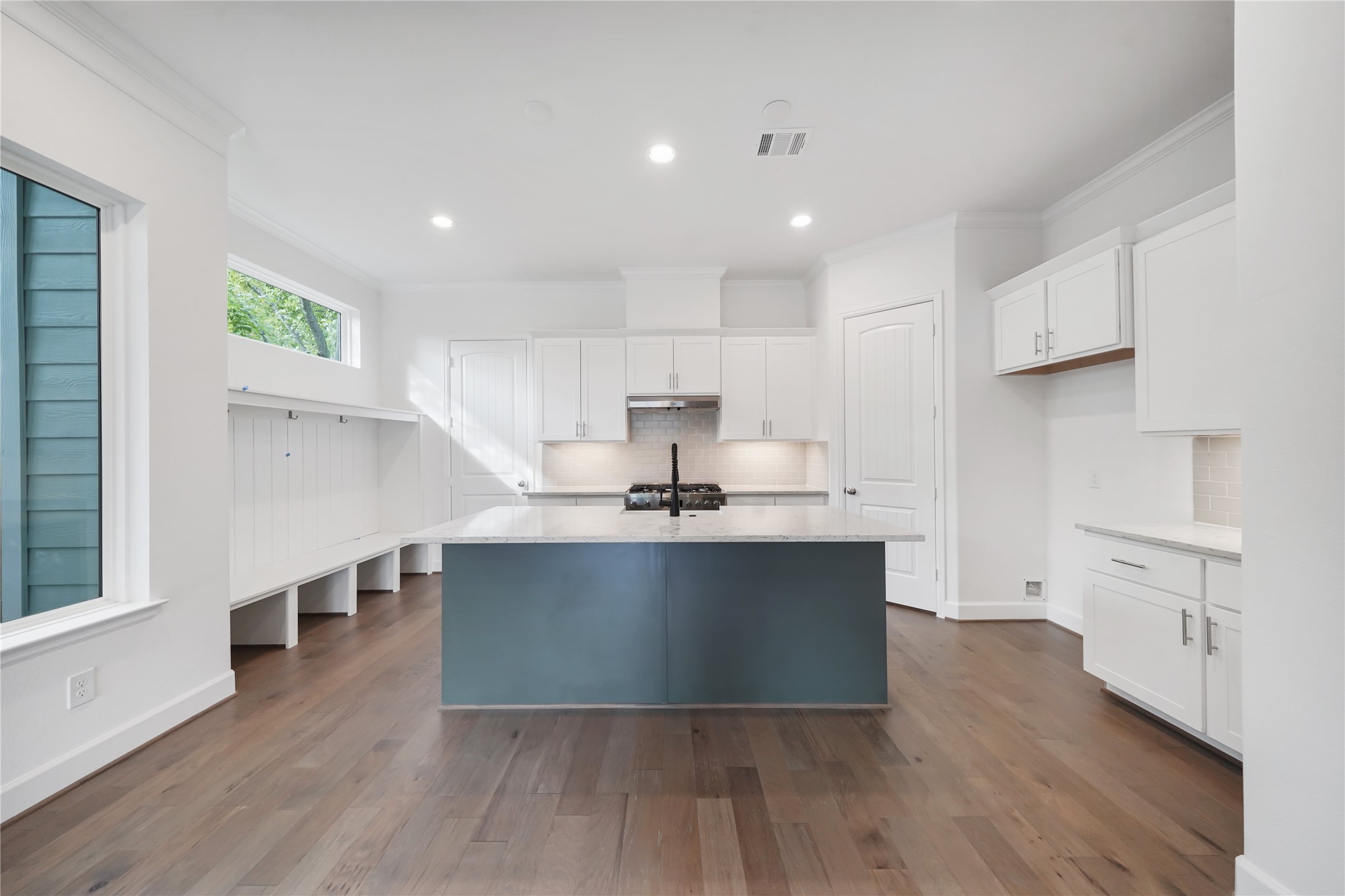 821 W 20th Street Houston TX 77008