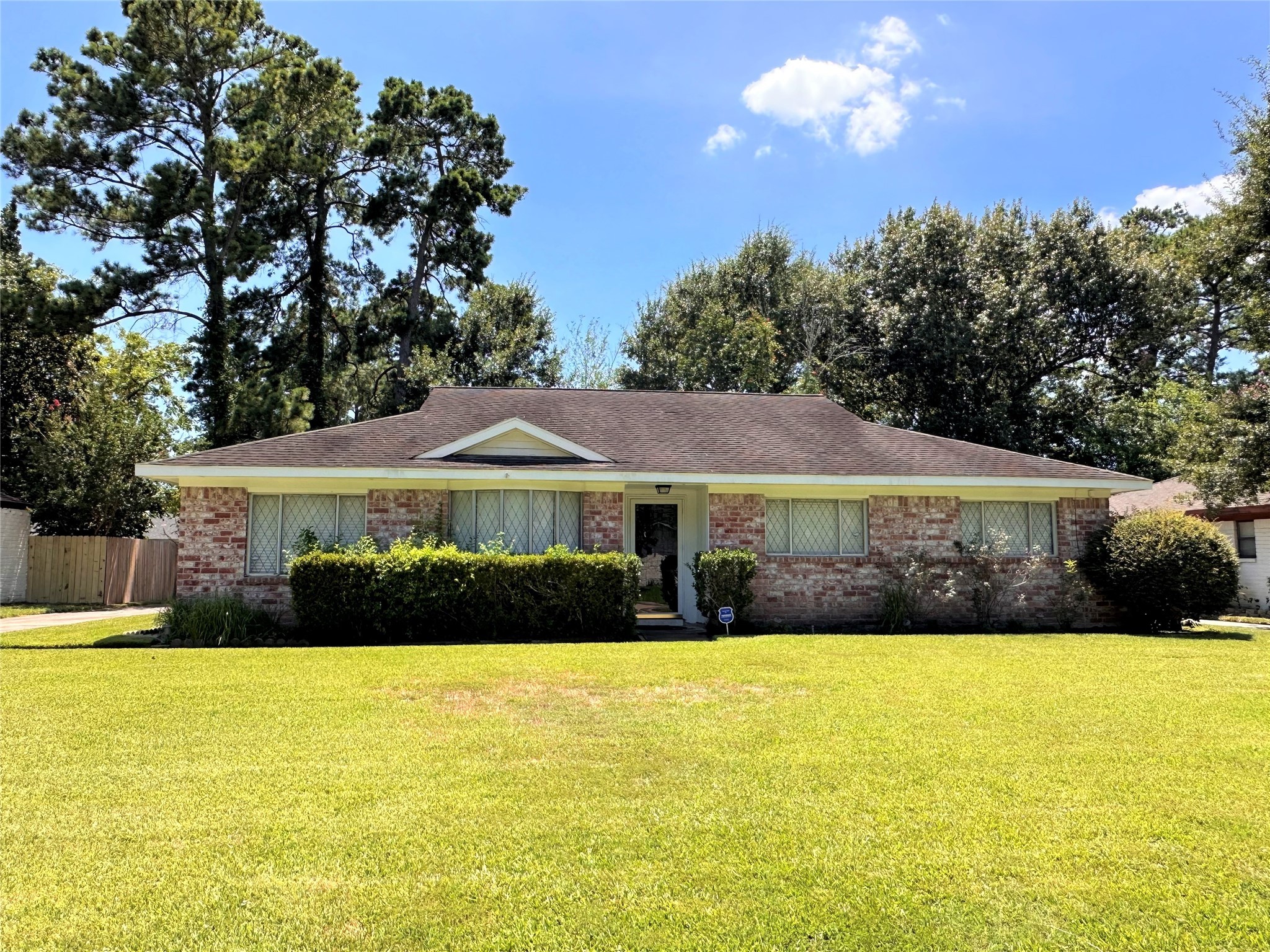 25511 Friar Lake Lane Spring TX 77373