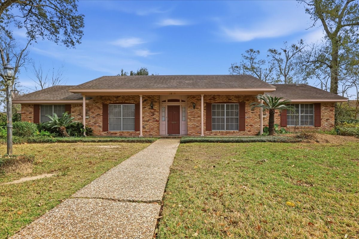 1870 Rikisha Lane Beaumont TX 77706