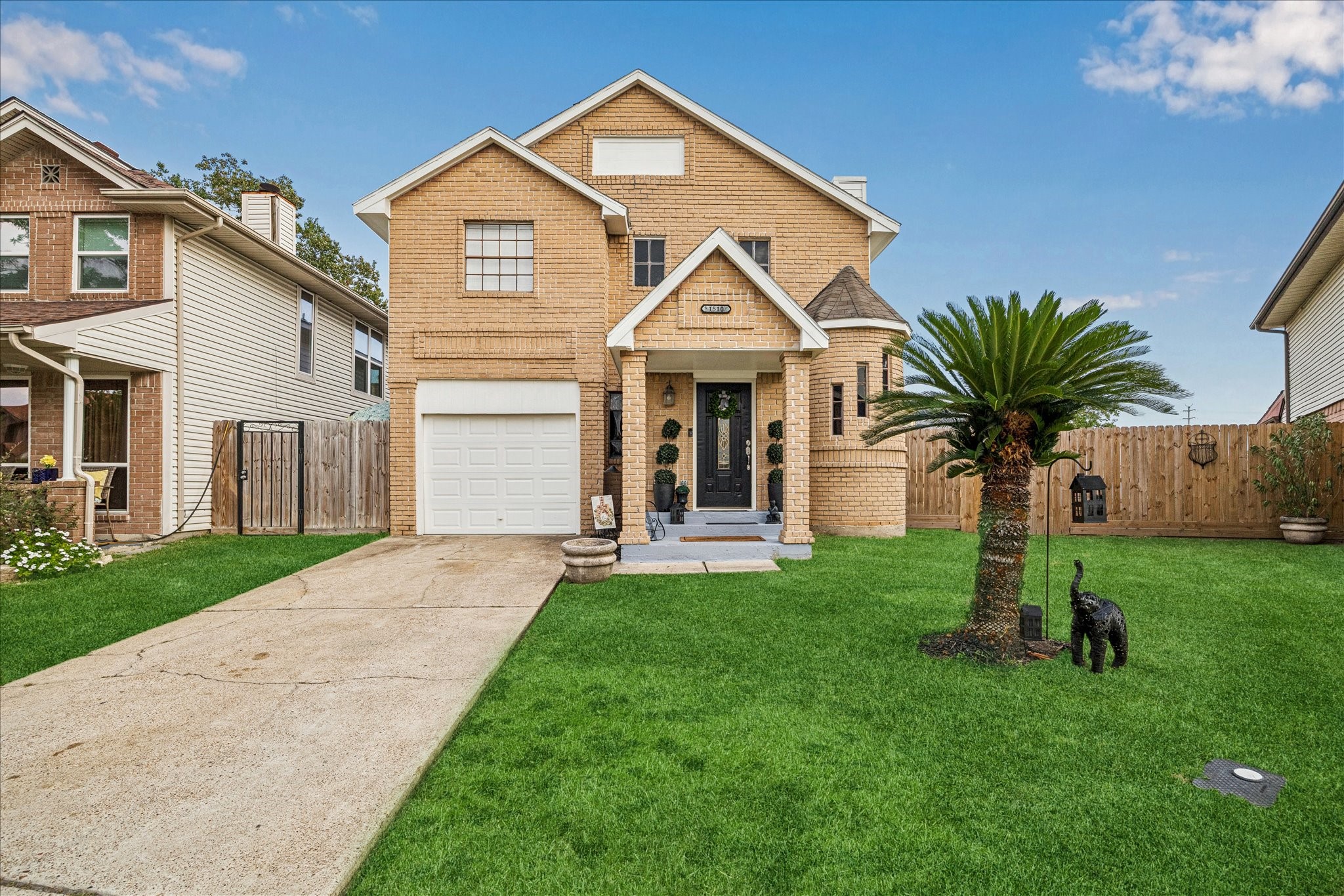 1510 Chertsey Circle Channelview TX 77530