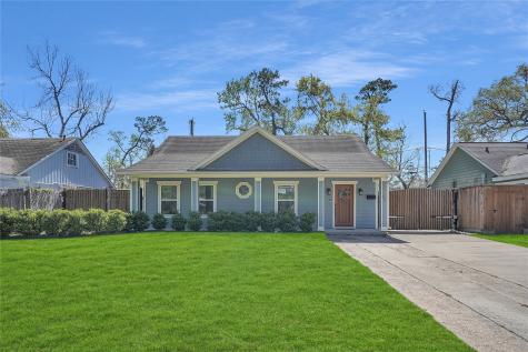 1035 W 43rd Street Houston TX 77018