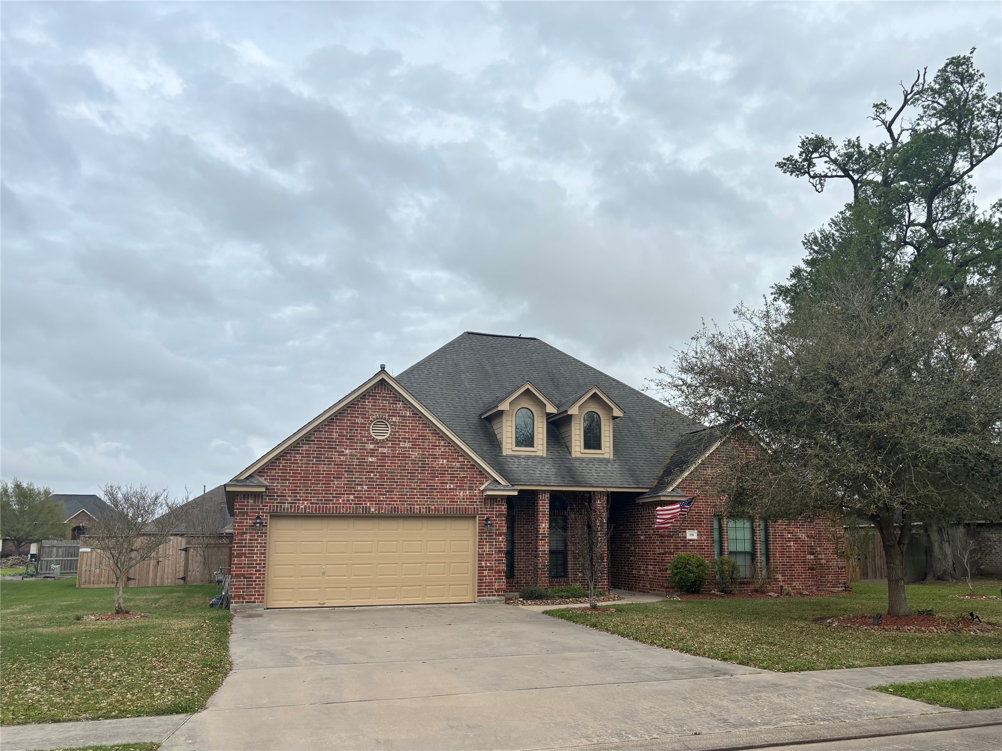 108 Pintail Drive Clute TX 77531