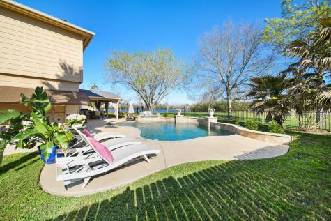 869 Skyspring Lane League City TX 77573