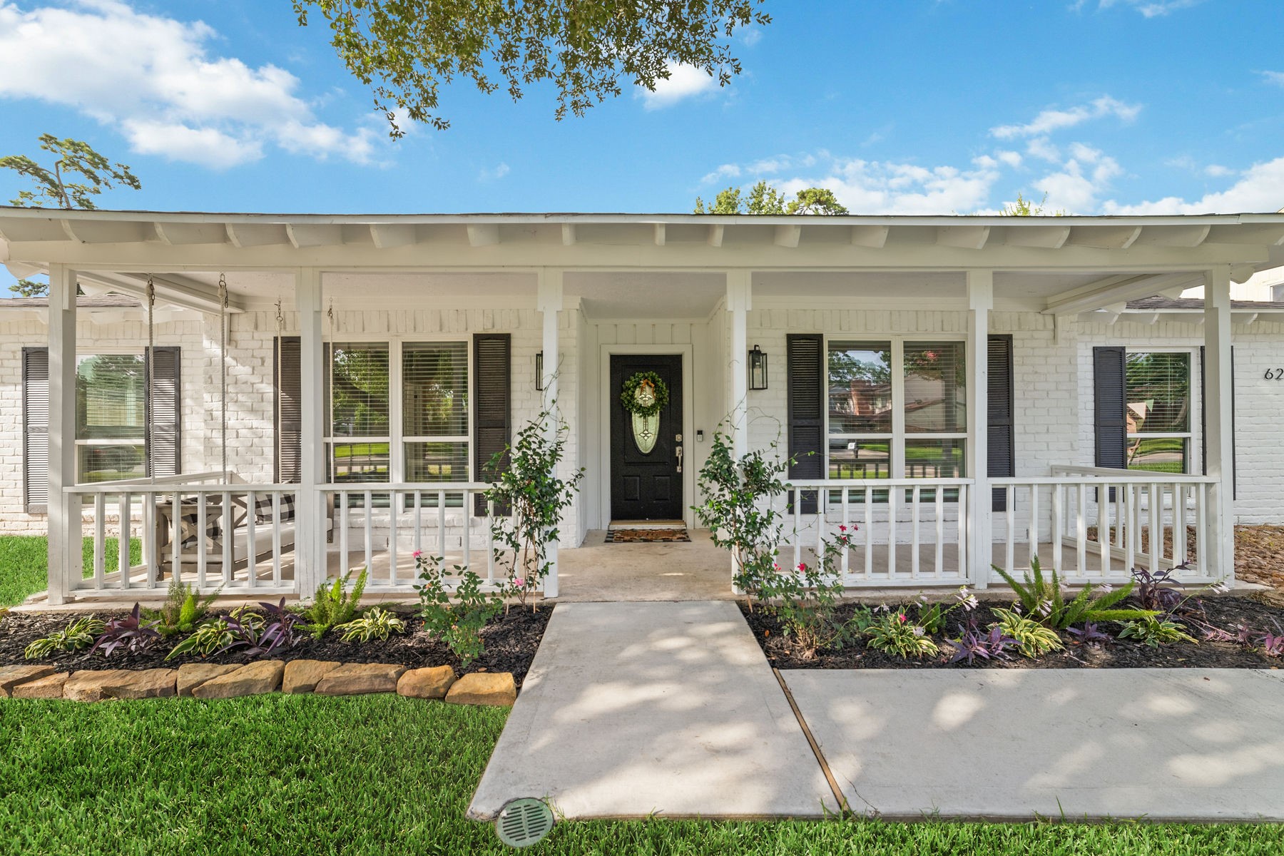 623 Thornwood Drive Shenandoah TX 77381