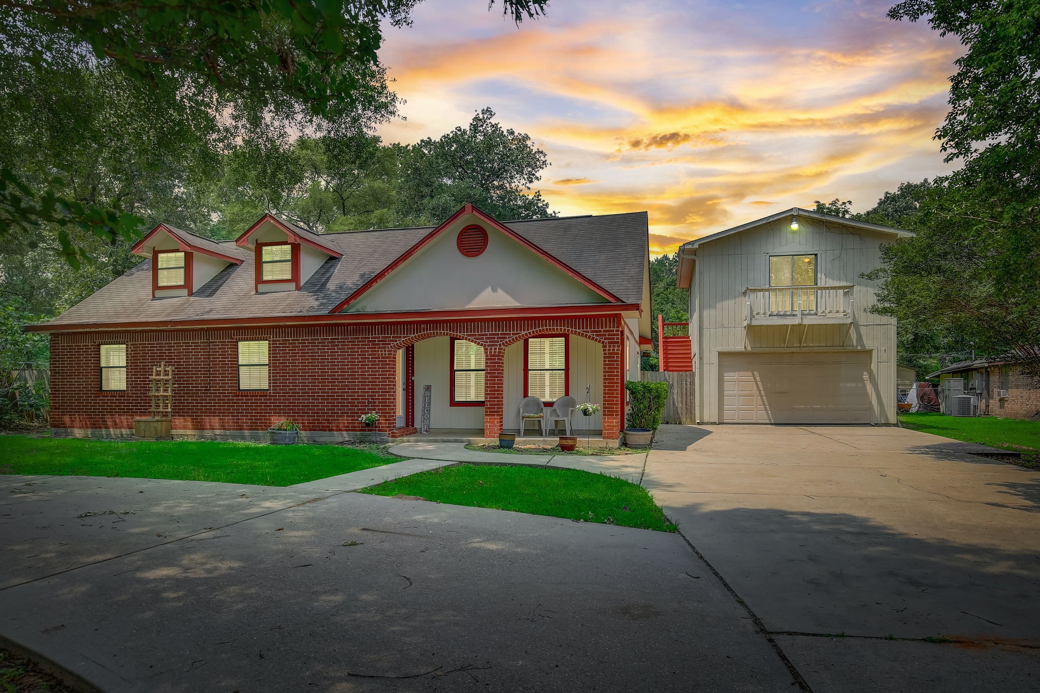 12739 Woodcreek Drive Willis TX 77318