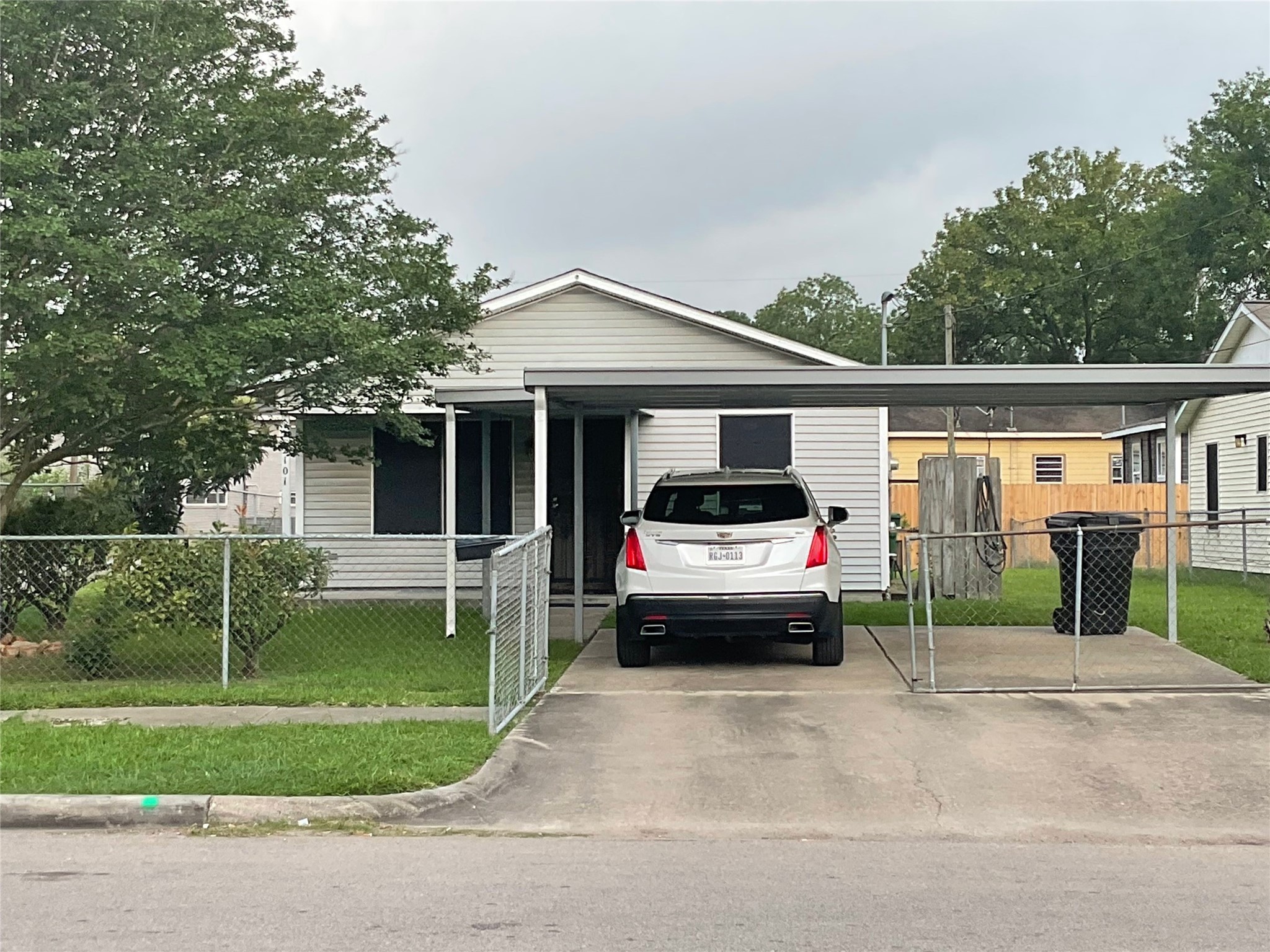 2101 Brewster Street Houston TX 77026
