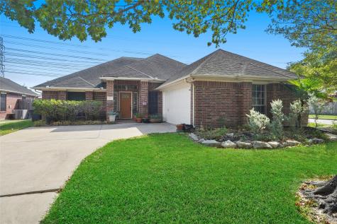 240 Sunset Ridge Drive League City TX 77573