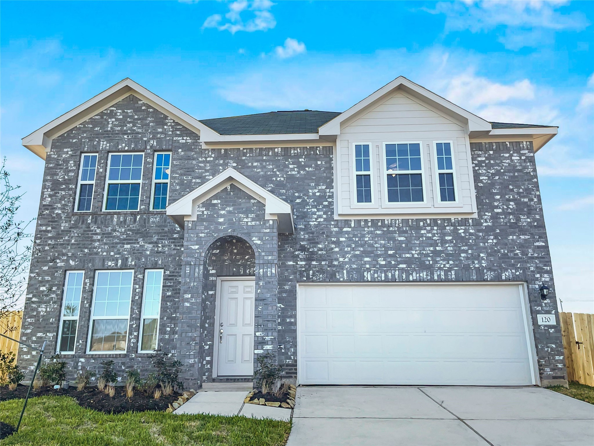 120 Kelly Street Angleton TX 77515