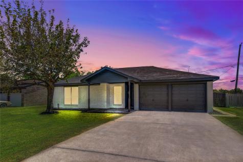 109 Grantham Road Baytown TX 77521