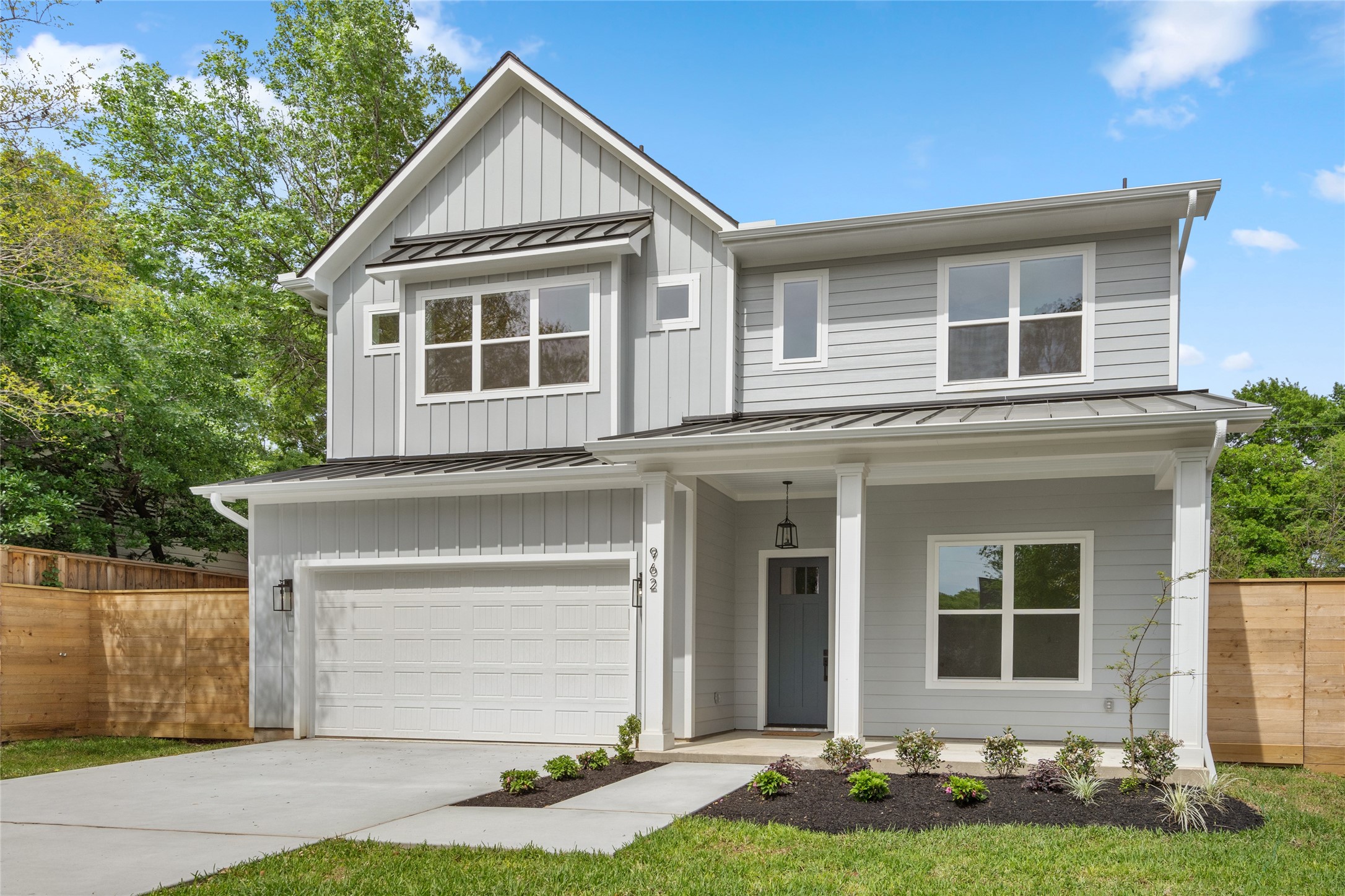 962 Gardenia Drive Houston TX 77018