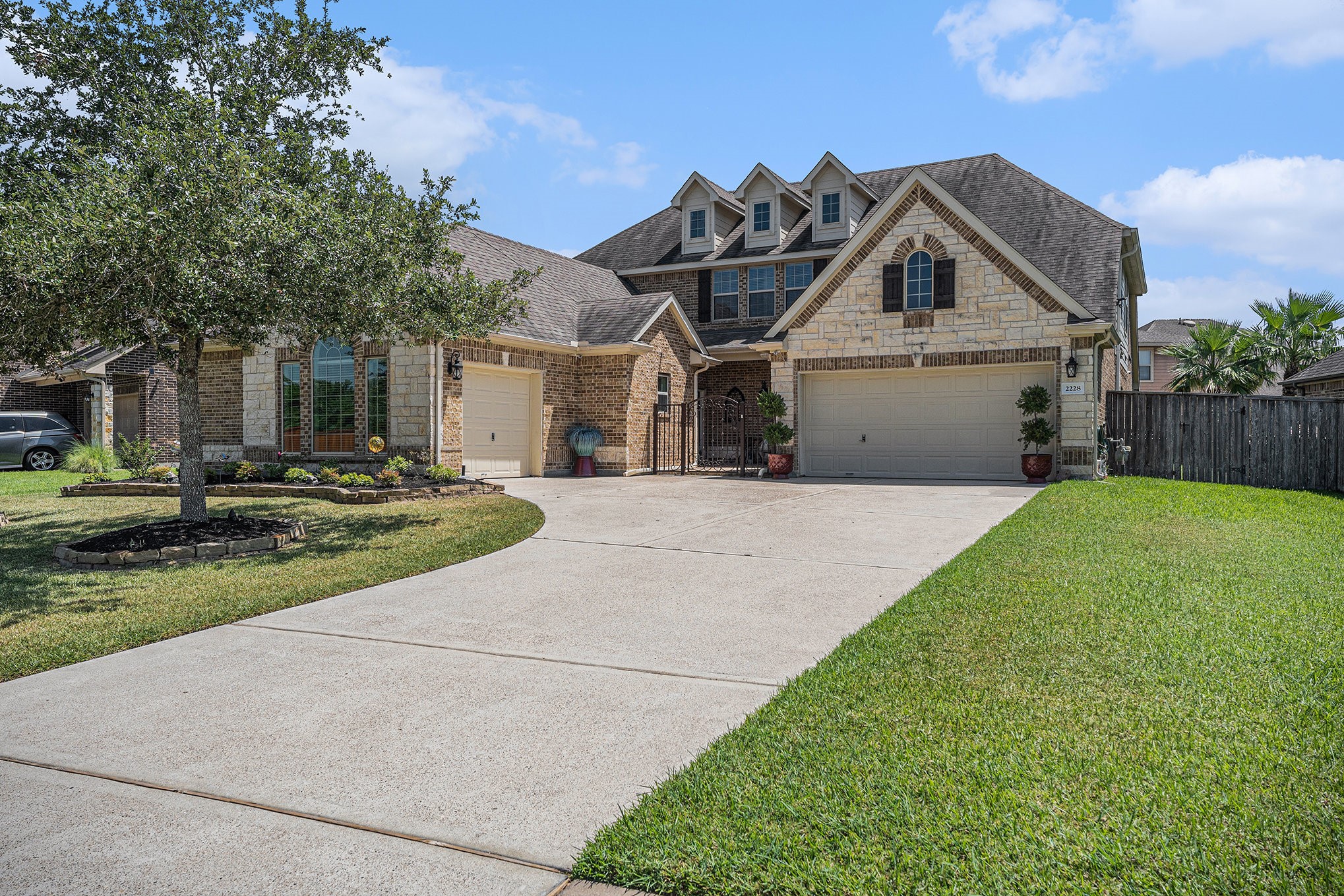 2228 Flower Croft Lane League City TX 77573