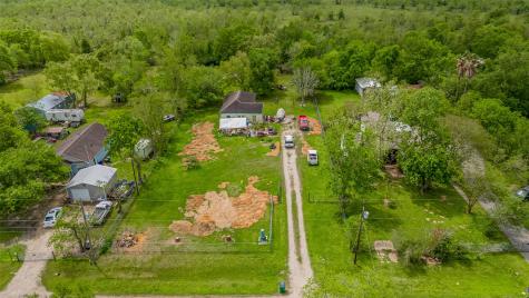 10374 County Road 909 Alvin TX 77511