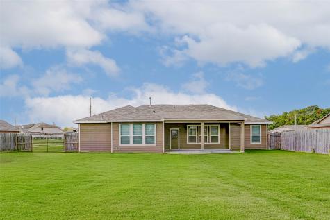 100 Jessica Drive Dayton TX 77535