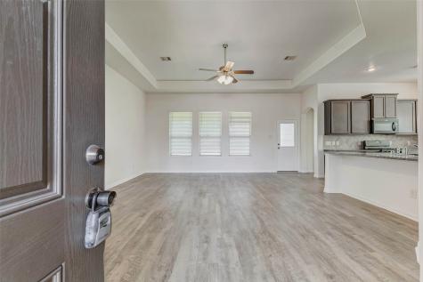 100 Jessica Drive Dayton TX 77535