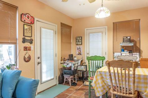 215 W Wildwood Drive N Village Mills TX 77663