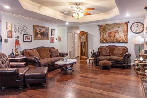 215 W Wildwood Drive N Village Mills TX 77663