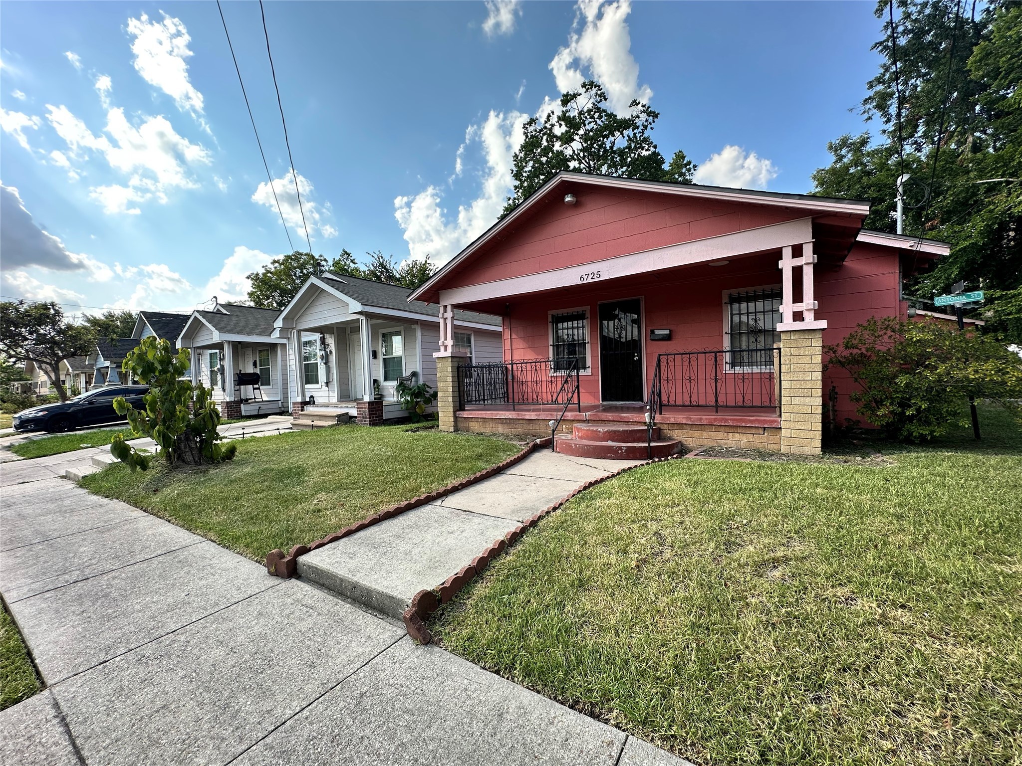 6725 Avenue Q Houston TX 77011