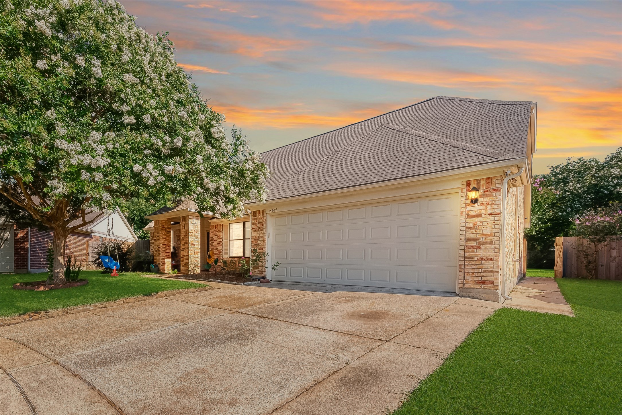 15807 Saint Lawrence Cove Friendswood TX 77546