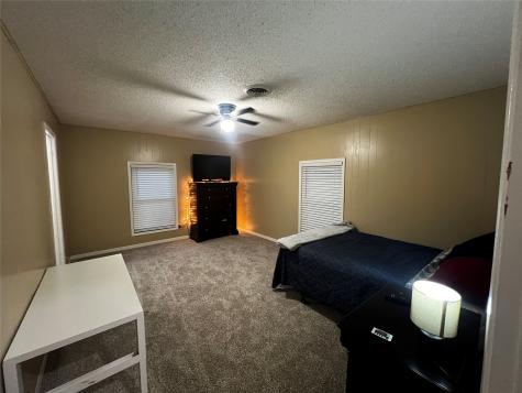 112 Stratford Street Victoria TX 77905