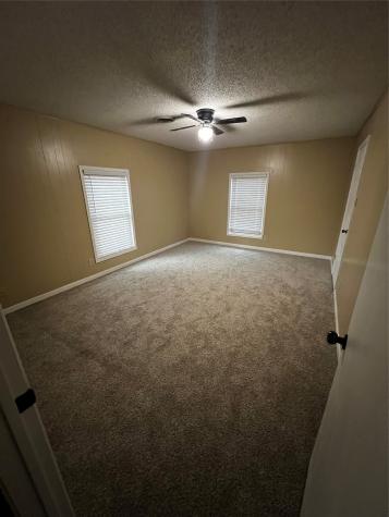 112 Stratford Street Victoria TX 77905