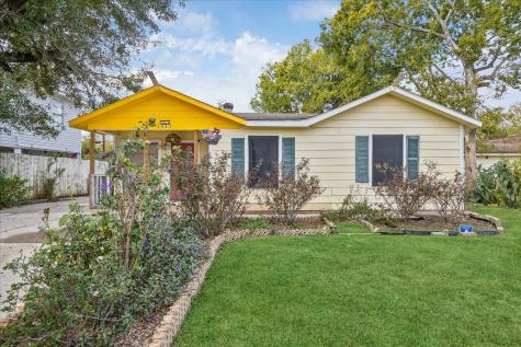 1513 Thomas Avenue Pasadena TX 77506